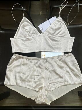 Adriana Iglesias Liz 100% Silk Top & Shorts Set White S NWT